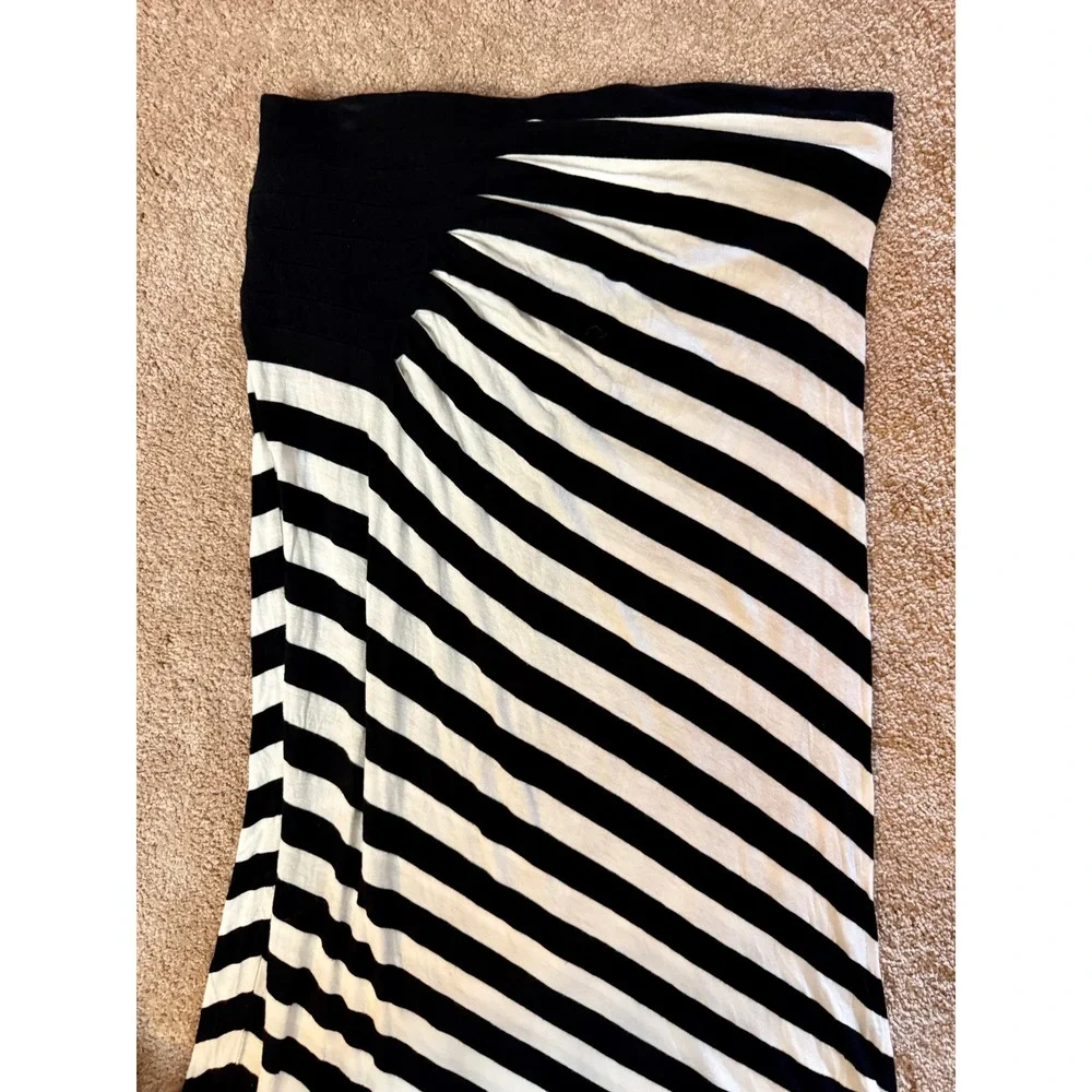 ECI striking striped